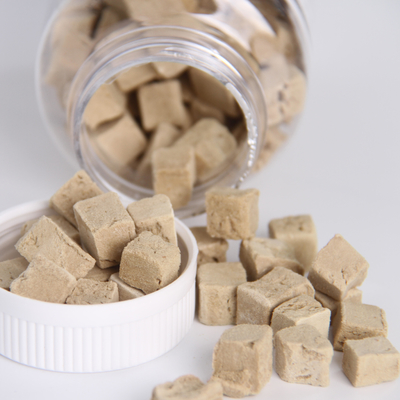 Spuntini della vitamina Cat And Dog Pet Joint di probiotici dell'OEM multi di nutrizione rispettosa dell'ambiente di salute