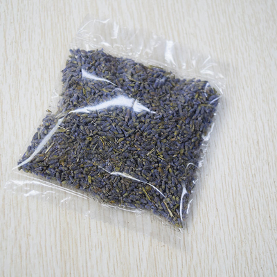 Alternativa sana di erbe al tè della lavanda secco fiori secco tè